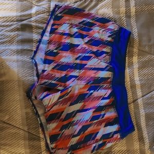 Athletic works - size L/G ( 10-12 )